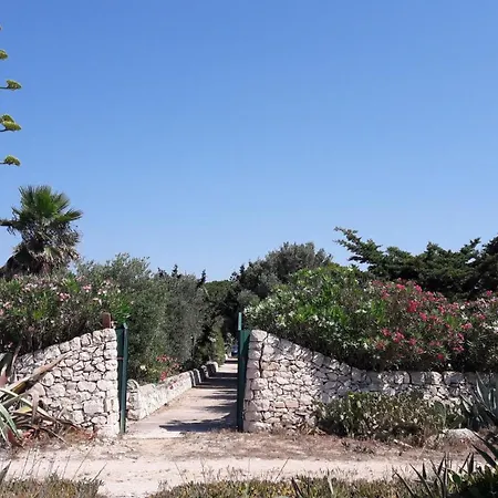 Kleines Ruhiges Direkt Am Ferienhaus Marina di Modica